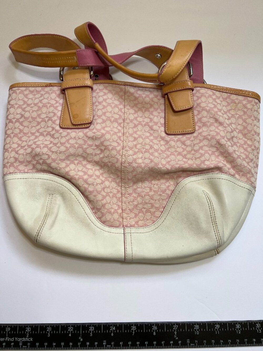 Coach Soho Signature Pink Bag - Picture 2 of 5